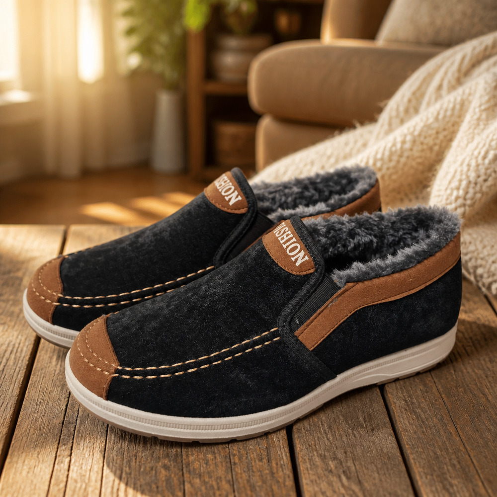 NWOB Men's Fashion Fur Lined Suede Slip-on Loafers Size EU42 US 9